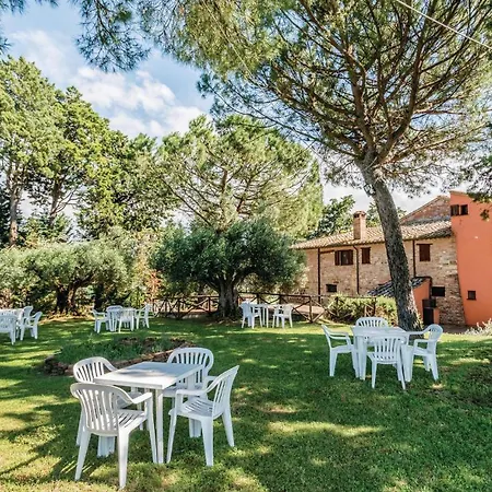 Stunning In Castiglione D,lago Pg Apartamento